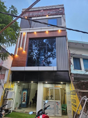 Saraswati Palace